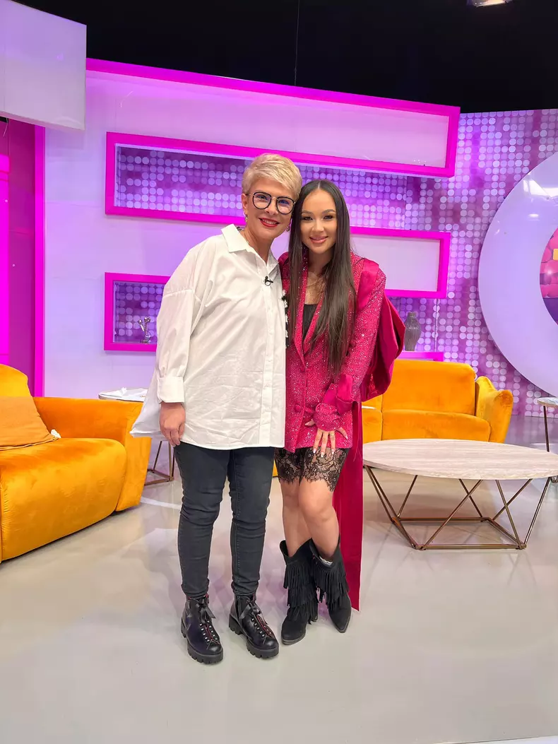 275623260_506676327516699_6083354552623933167_n