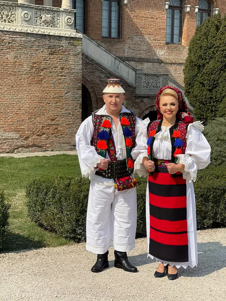 Cornelia si Lupu Rednic