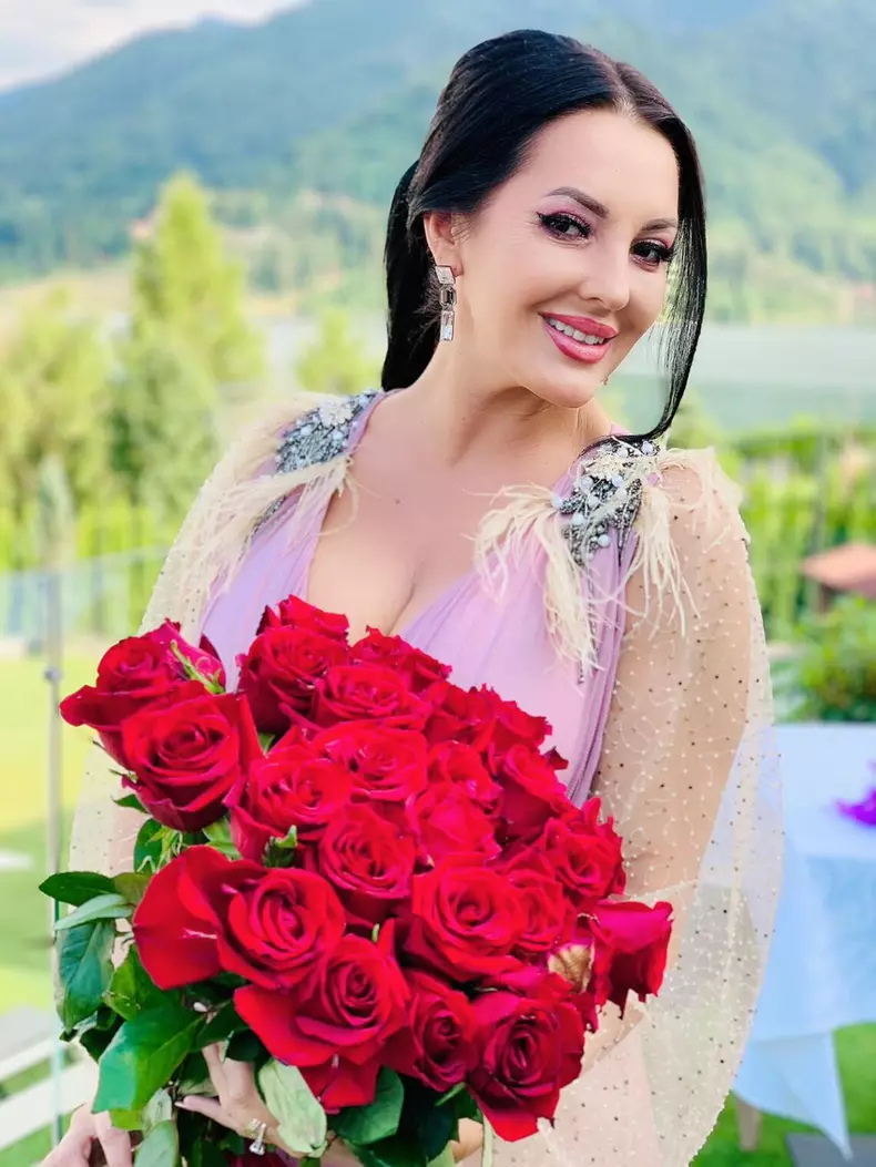 angela-rusu-videoclip