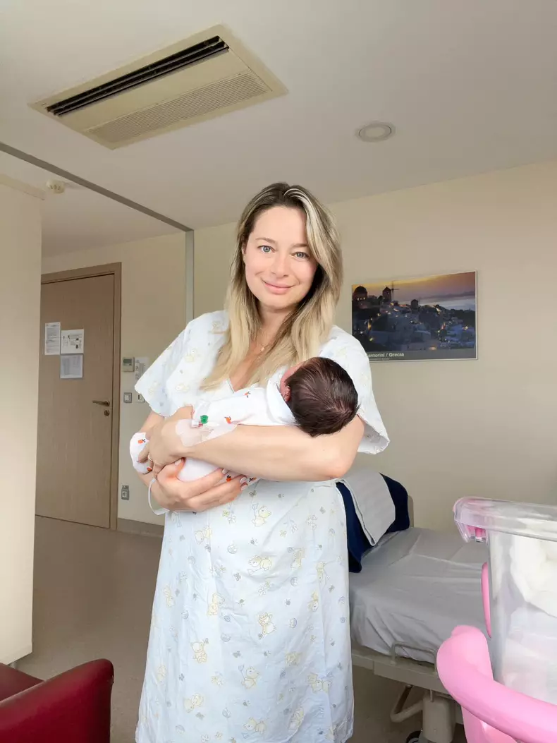 Laura Cosoi a nascut