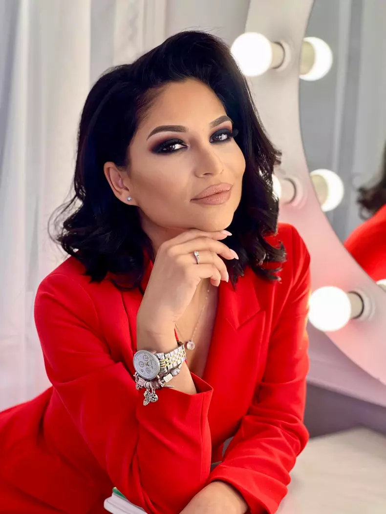 cine-este-nasrin-ameri-11