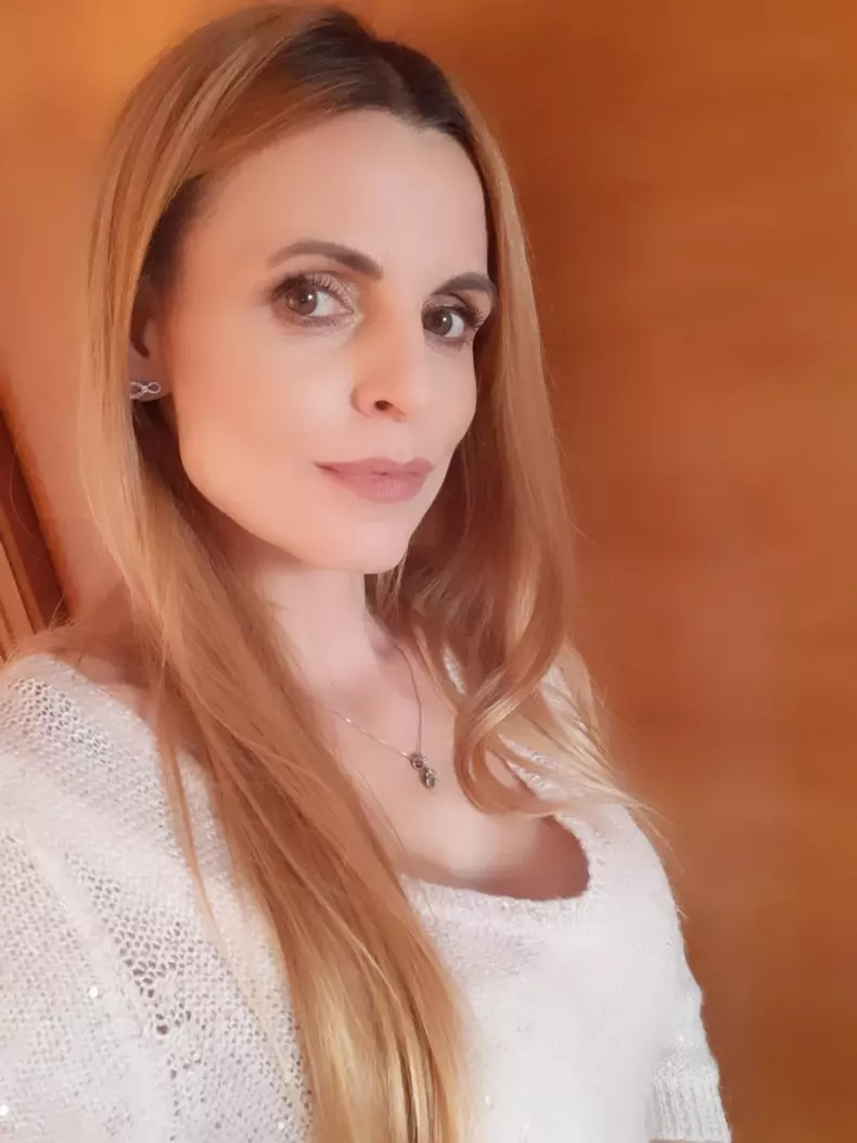 valentina-ionescu-66