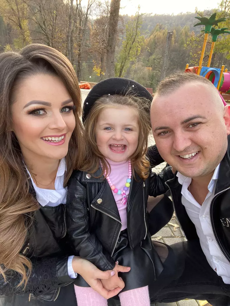 amalia-ursu-si-vasilica-ceterasu-8