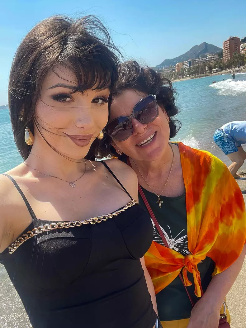 cine-este-daria-jane-9