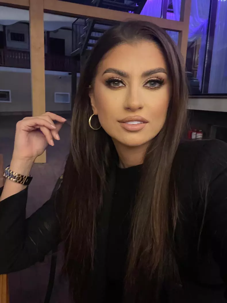 survivor alina radi