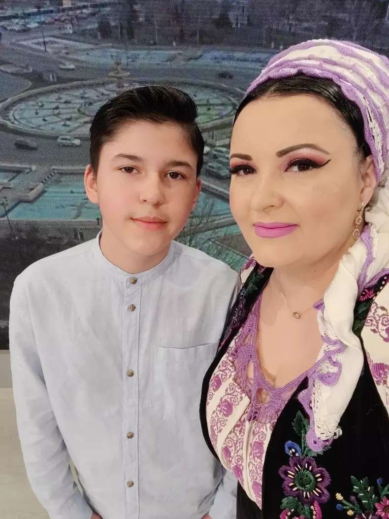 333828655_602324914700169_1058678368617230718_n