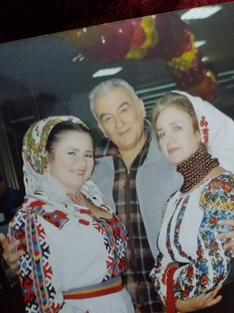 338425925_1269970213953949_168383234346554905_n-1