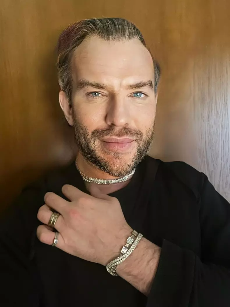 STEPHAN PELGER CREATOR