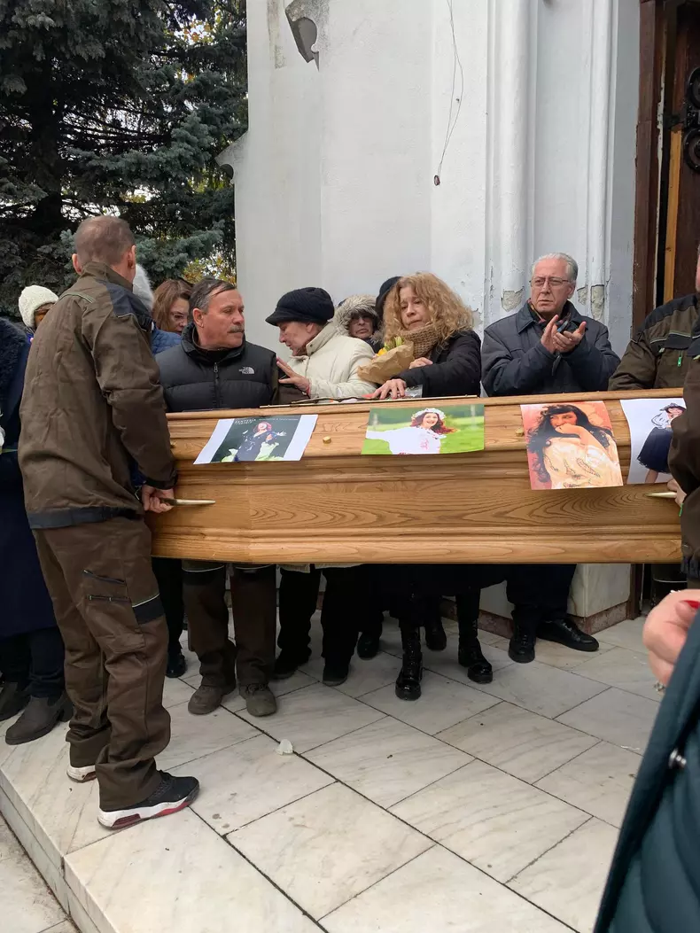 371488957_1070841790624959_2711890852634553881_n