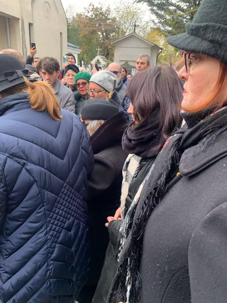 whatsapp-image-2023-12-01-at-12.46.15-2