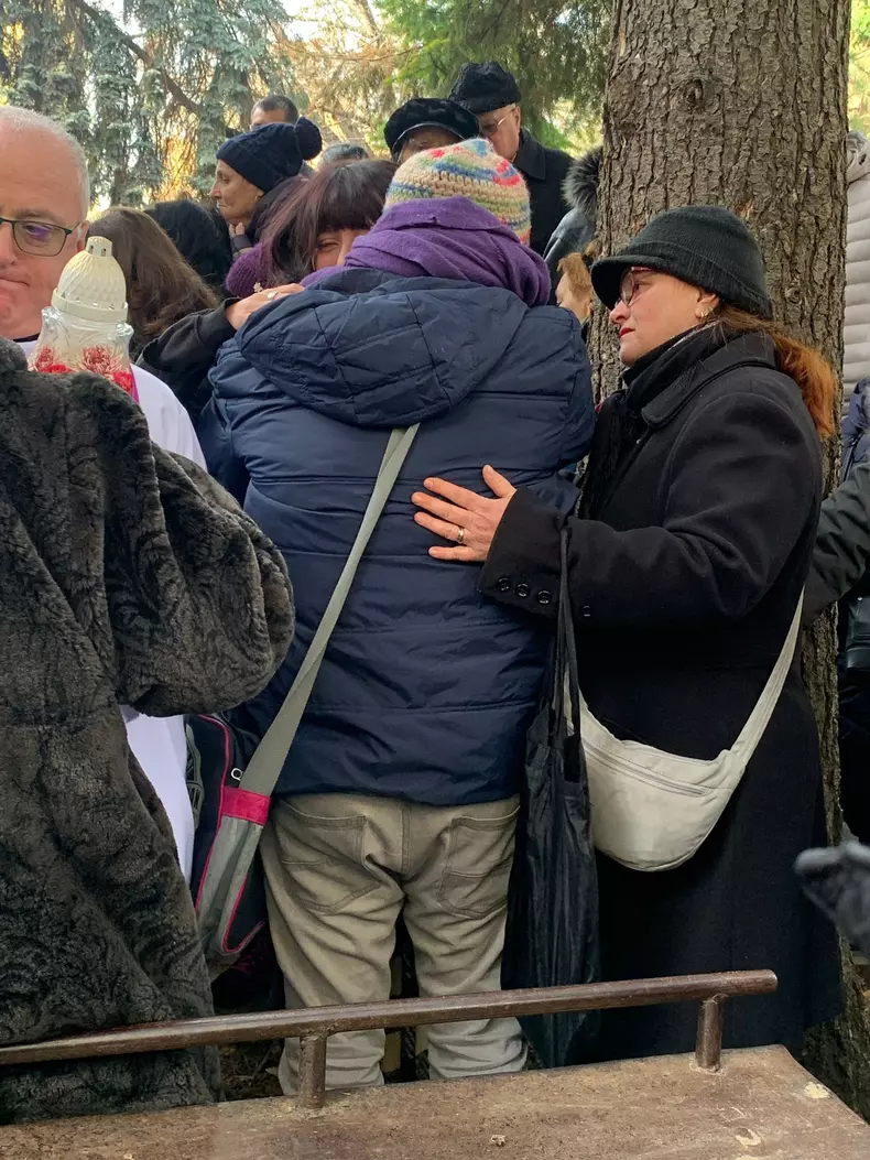 whatsapp-image-2023-12-01-at-13.09.02-2