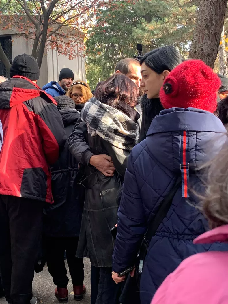 whatsapp-image-2023-12-01-at-13.12.58