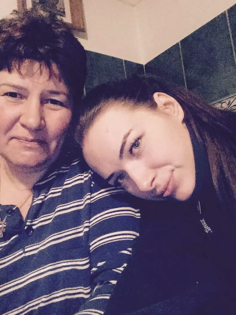 iustina-insula-iubirii-parinti-1