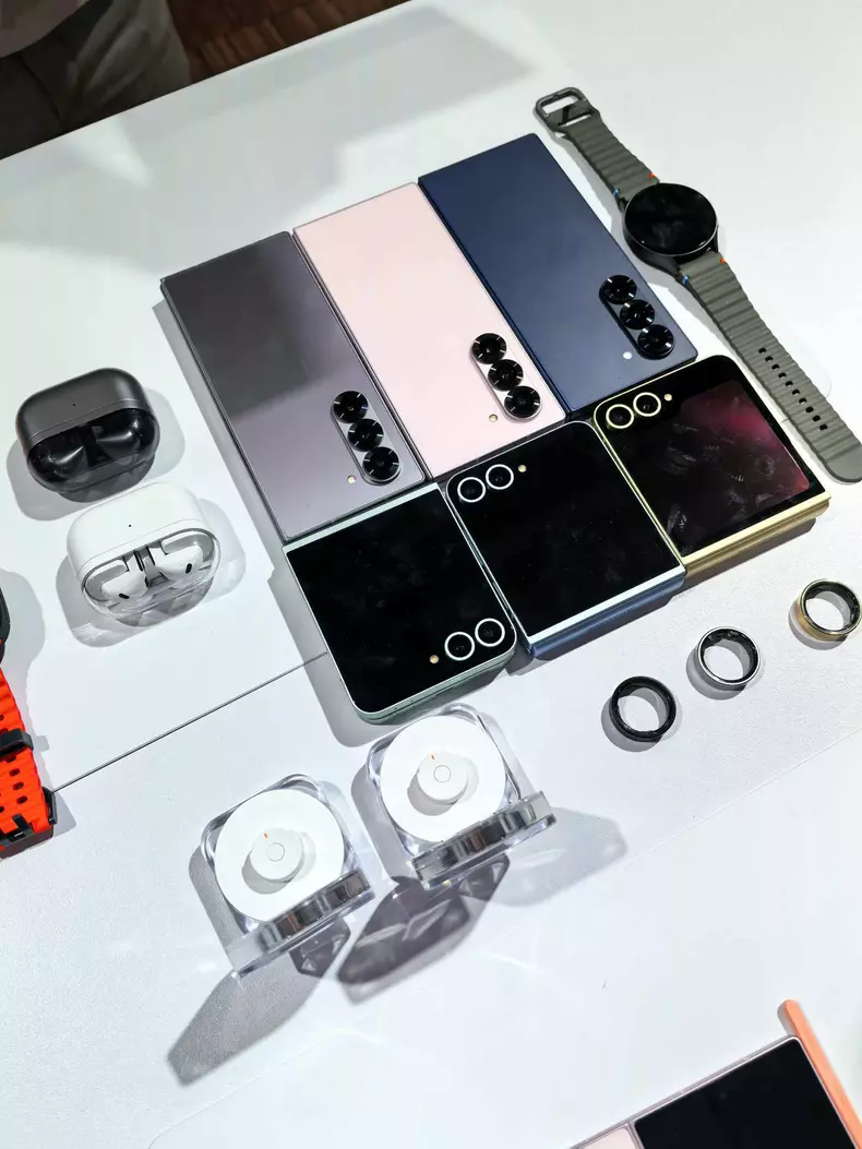 noua-serie-samsung-galaxy-z-9