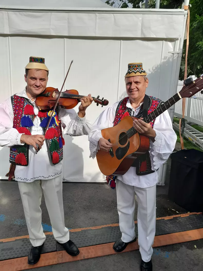 355128283_6069718239805575_5831710816139715606_n