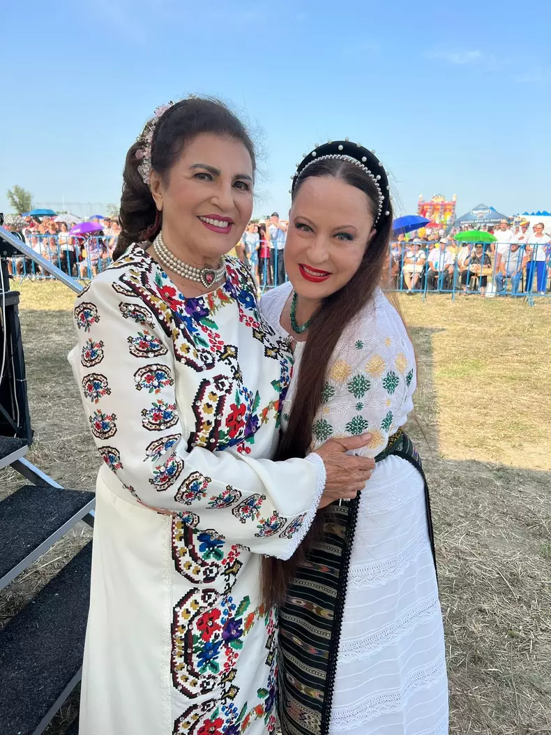 irina-loghin-maria-dragomiroiu4
