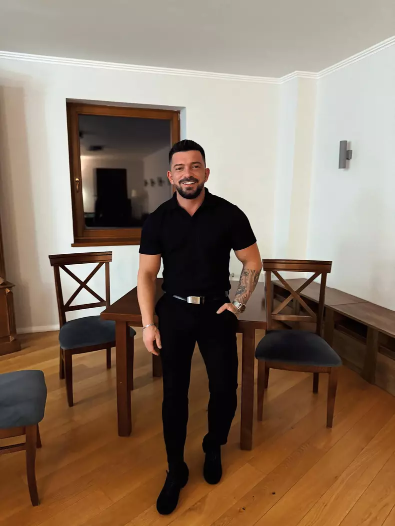 andrei-pernes-inmormantare