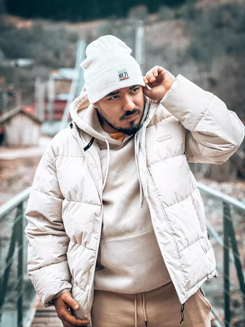 Adrian Țuțu4