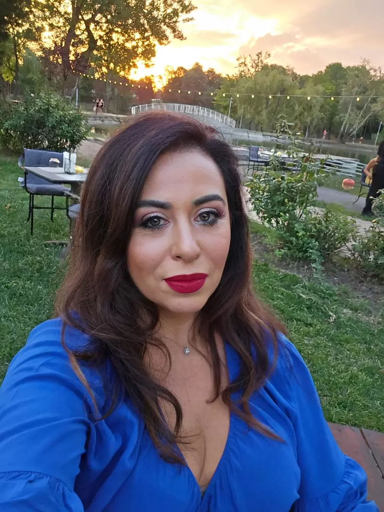 Oana-intro - Copy