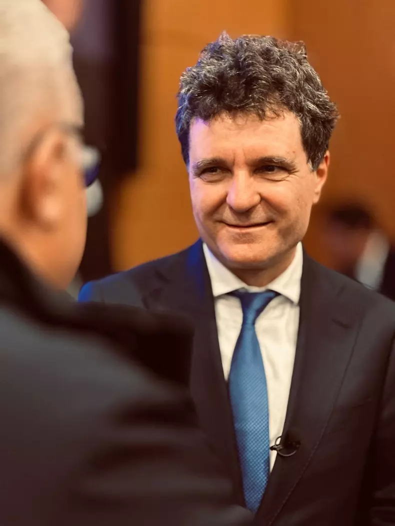 nicusor-dan-5