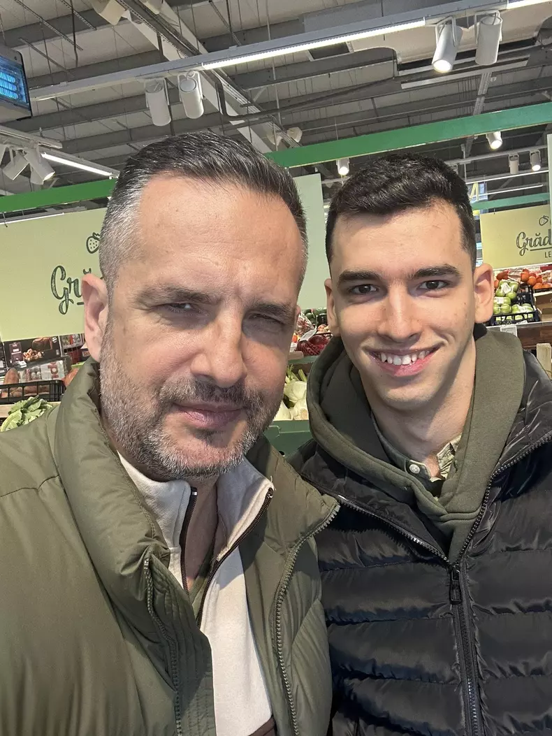 madalin ionescu filip fiu2
