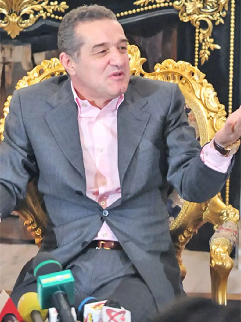 Tani-Budi-Gigi-Becali-5