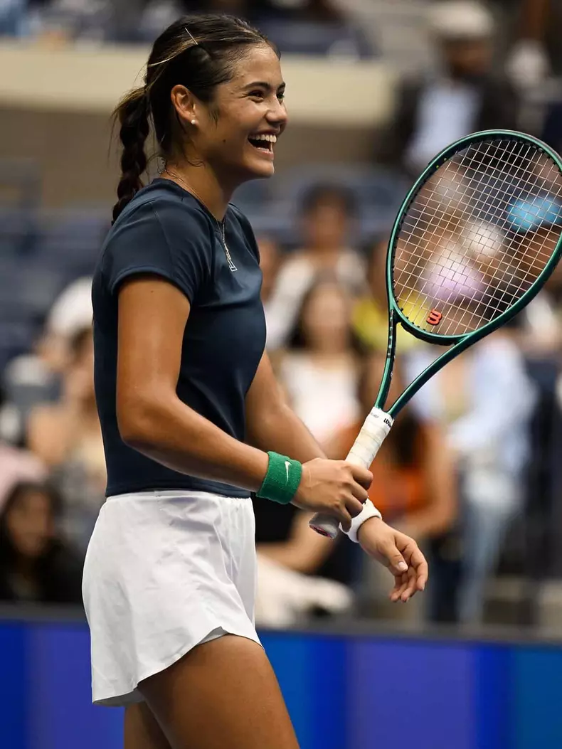 Emma-Raducanu-8