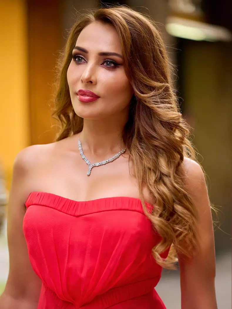 iulia-vantur-2