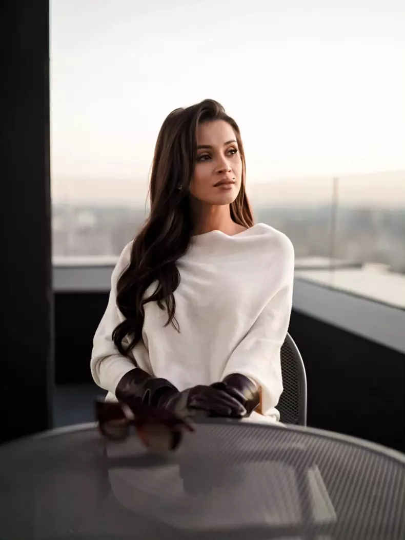 Ana Maria Barnoschi8