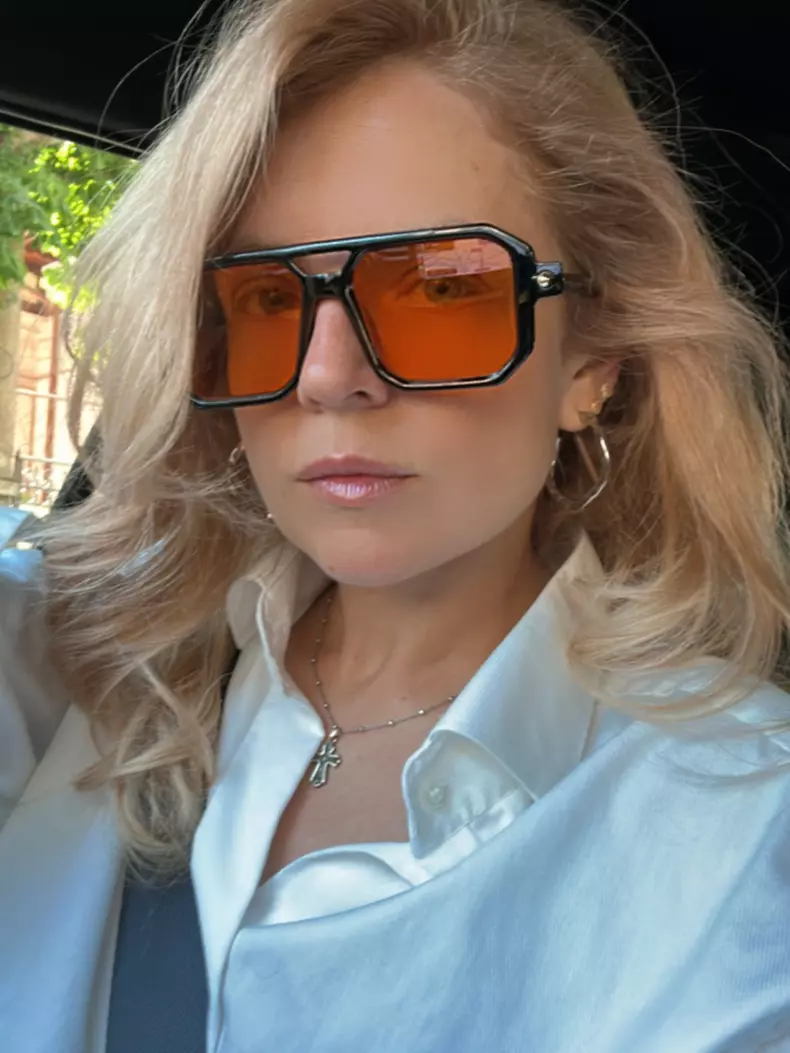 Victoria Raileanu (2)