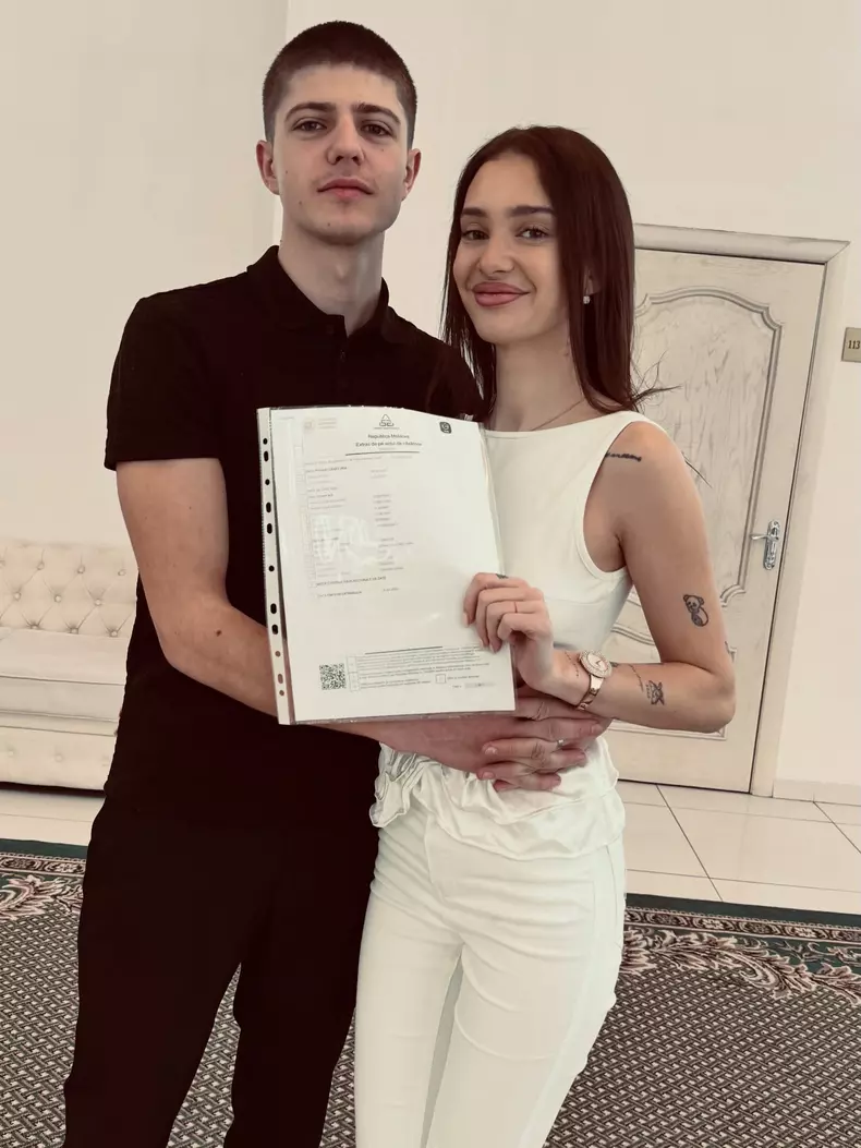 Olga Verbițchi si iubitul ei
