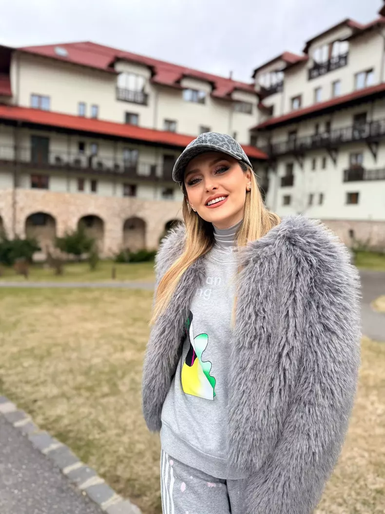Alina Sorescu12