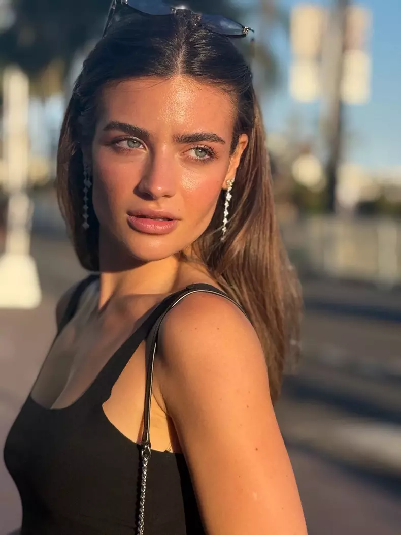 Ana Bodea (2)