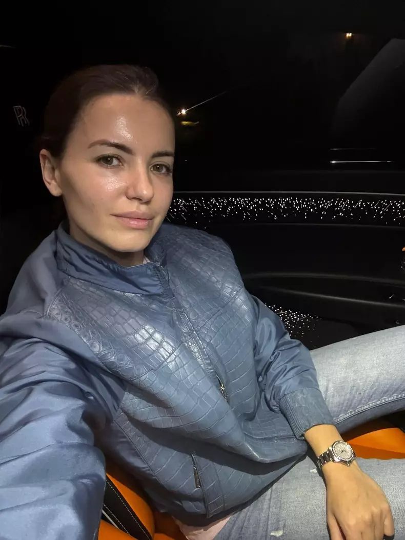 Apostol Mădălina2