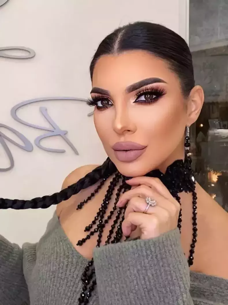 andreea-tonciu-in-lacrimi-inainte-de-plecarea-la-survivor-romania-2022-1