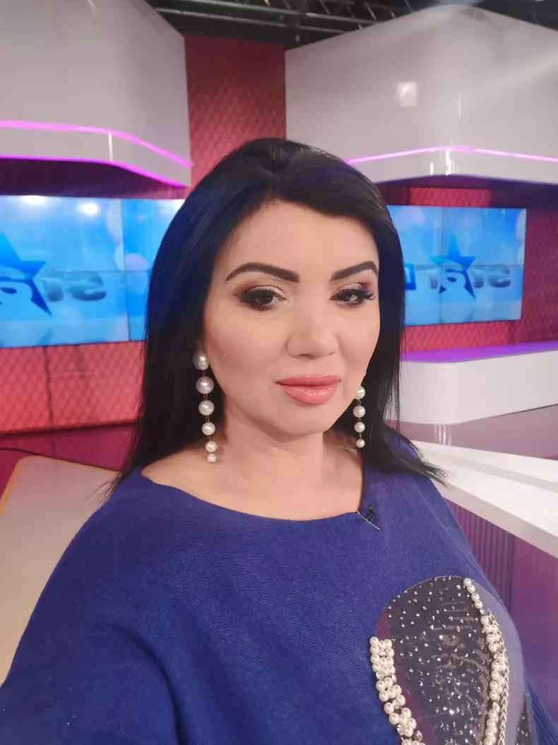 Adriana-Bahmuțeanu-5