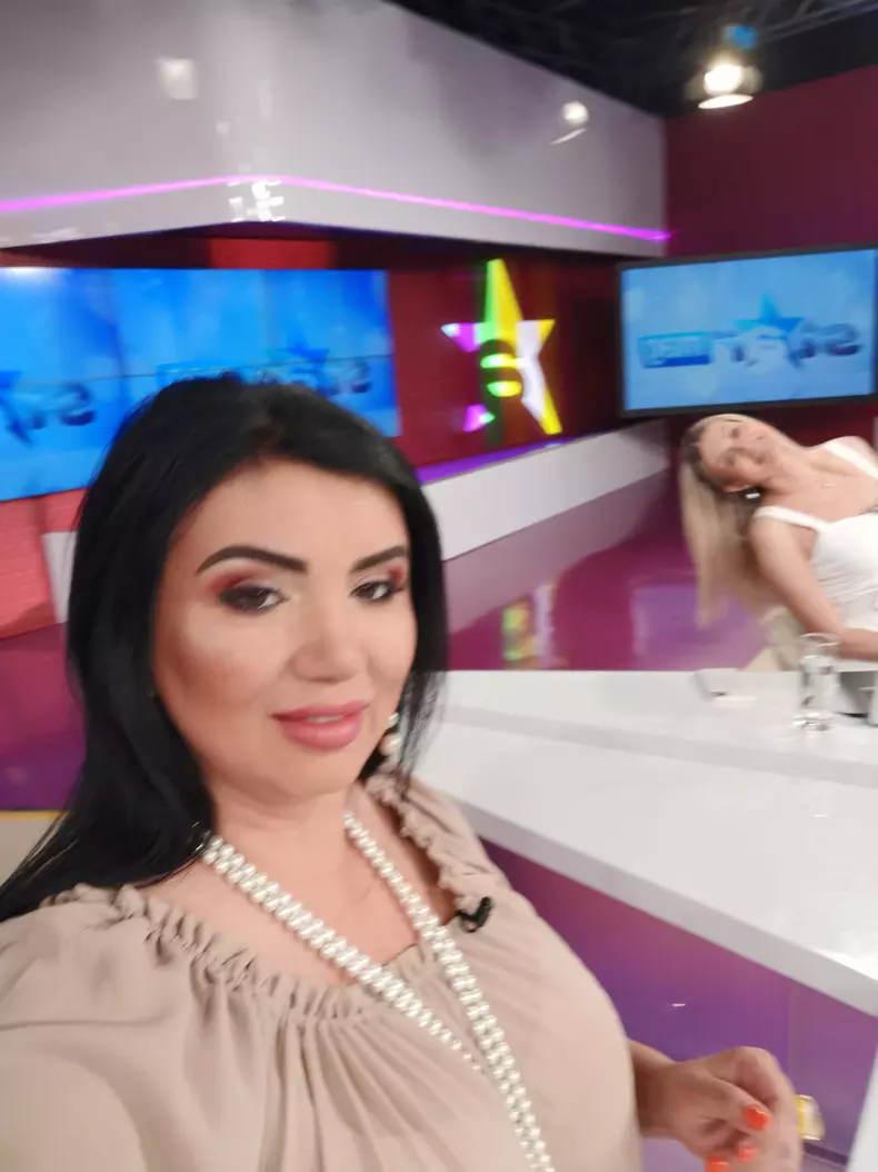 adriana-bahmuteanu-concurentii-de-la-splash-vedete-la-apa-5