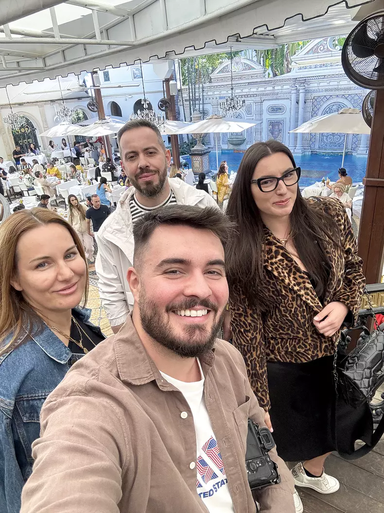 Restaurantul lui Gianni Versace