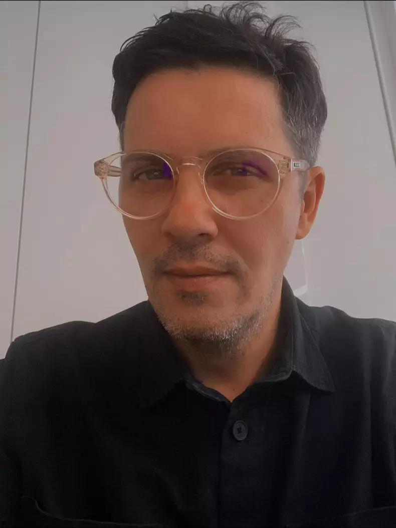 lucian viziru8