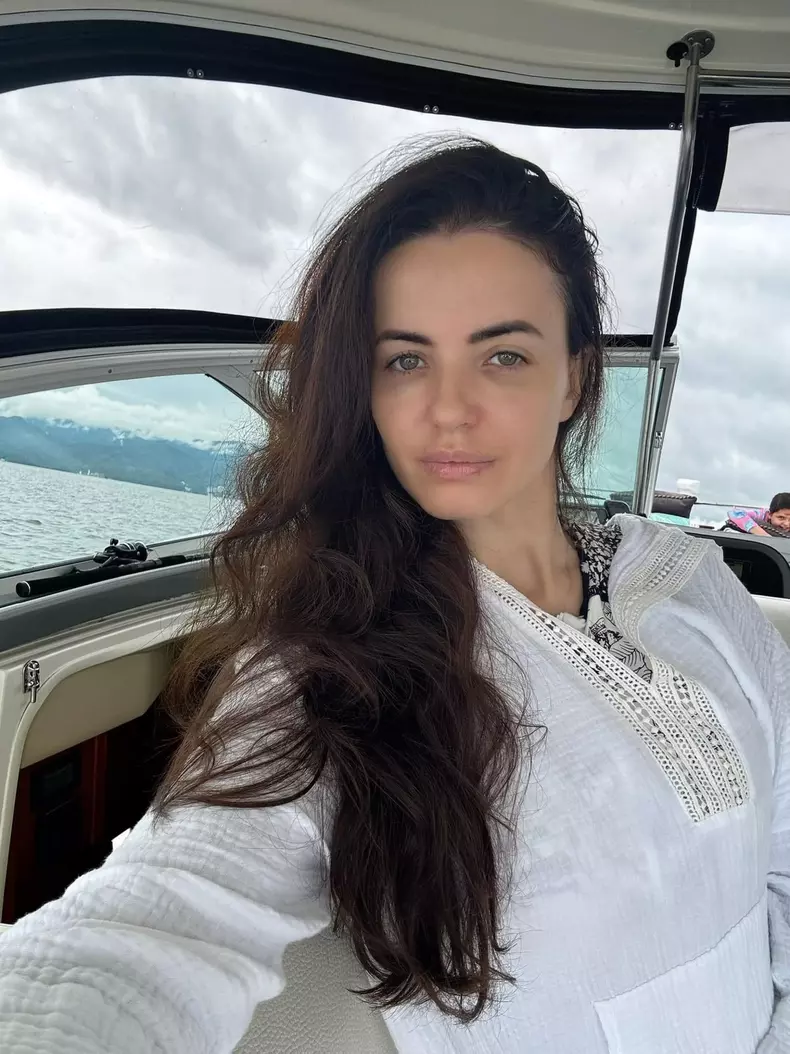 Mădălina Apostol10