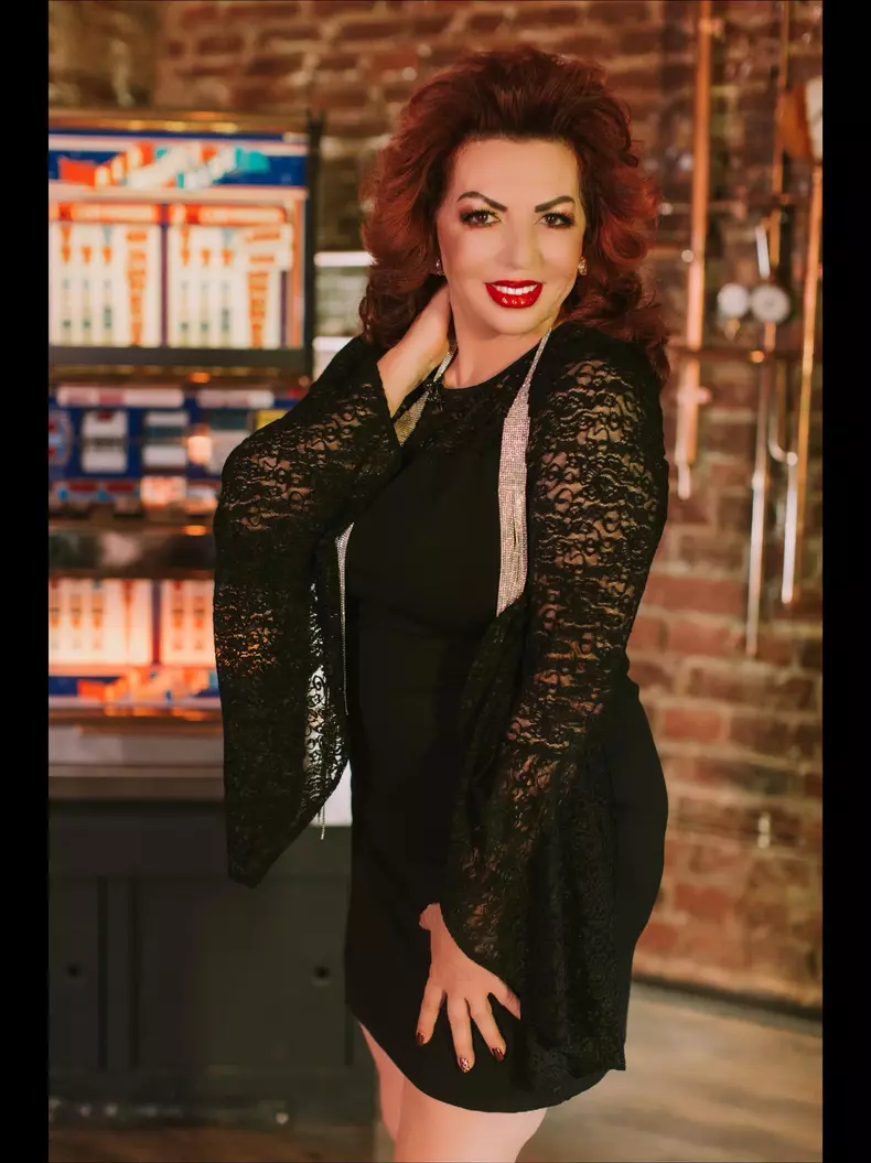 Carmen Harra