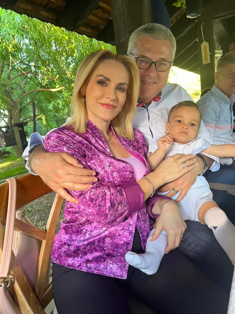 289448495_594098402085961_953175850961658273_n