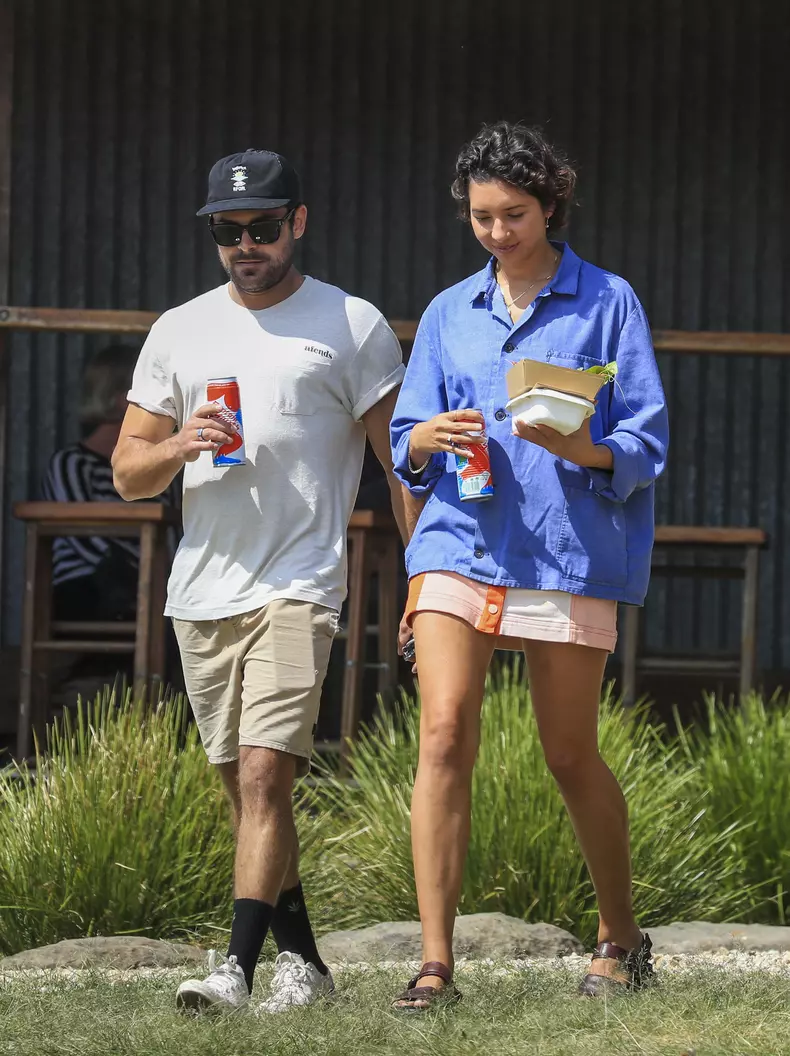 Zac Efron și iubita lui, Vanessa Valladares