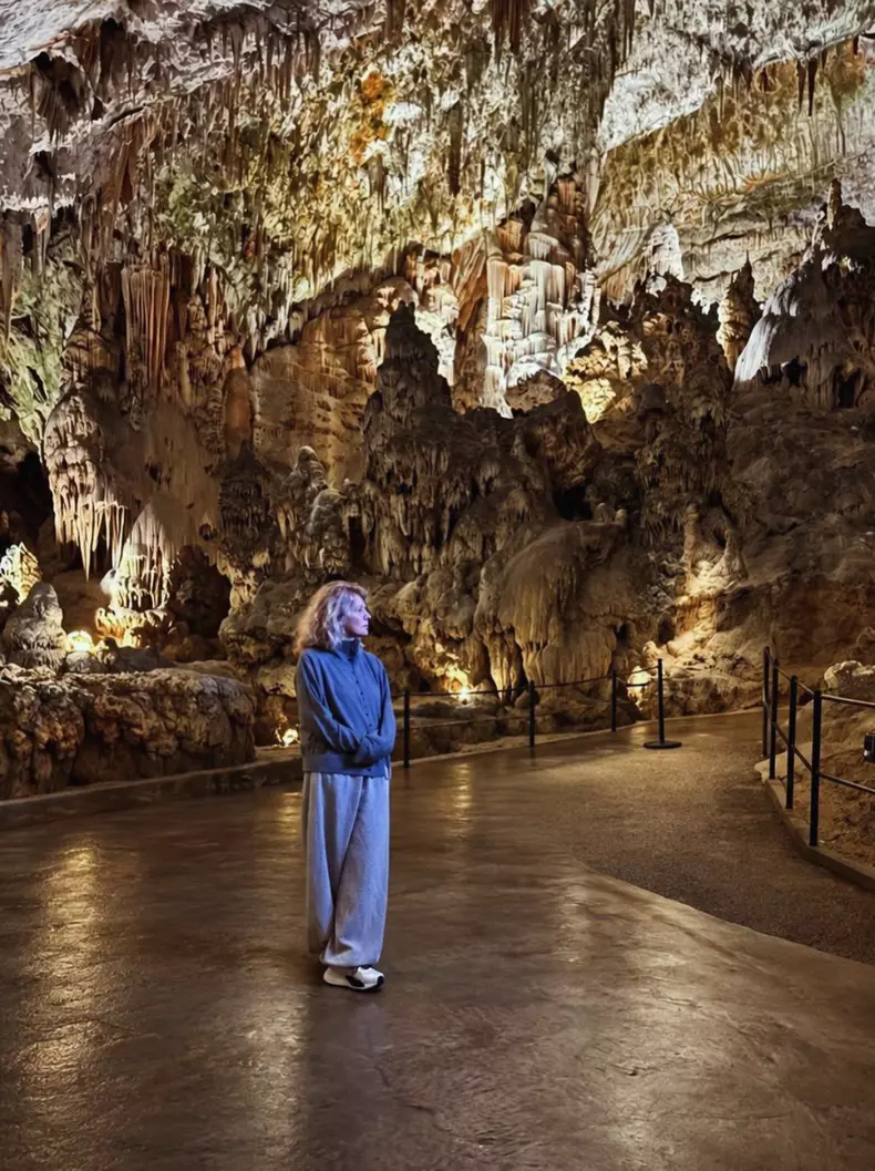 dana nalbaru in pestera