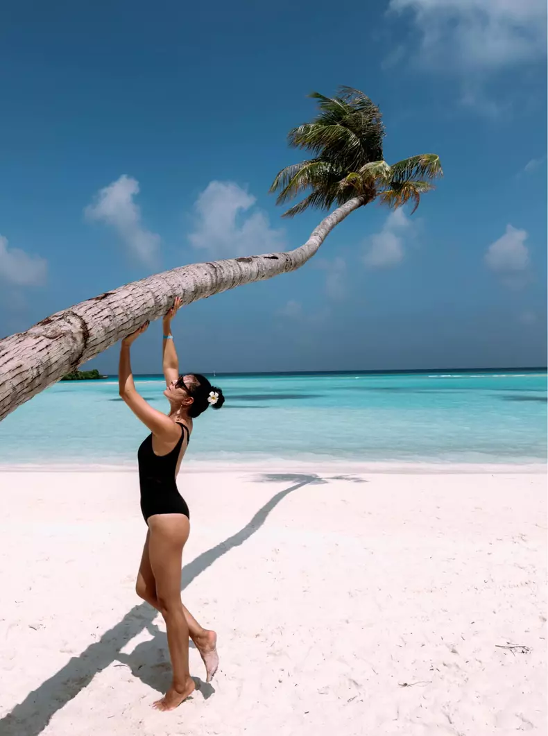 corina caragea vacanta maldive 1