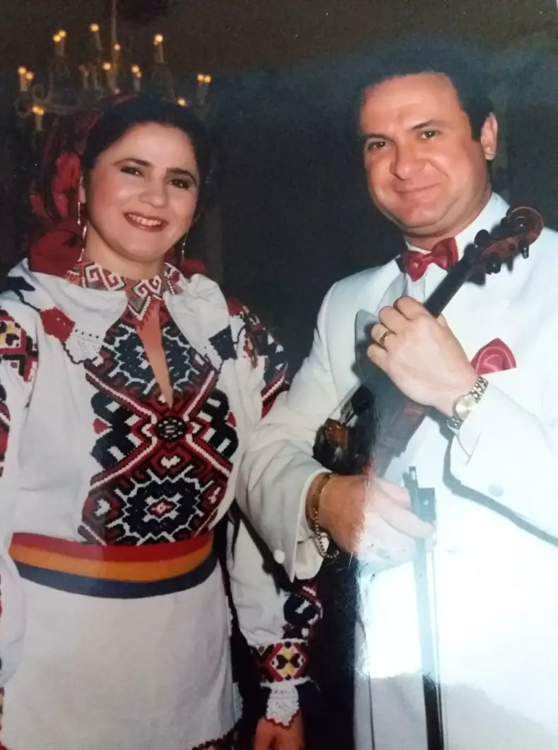 54386880_994576710728633_8821100288900333568_n