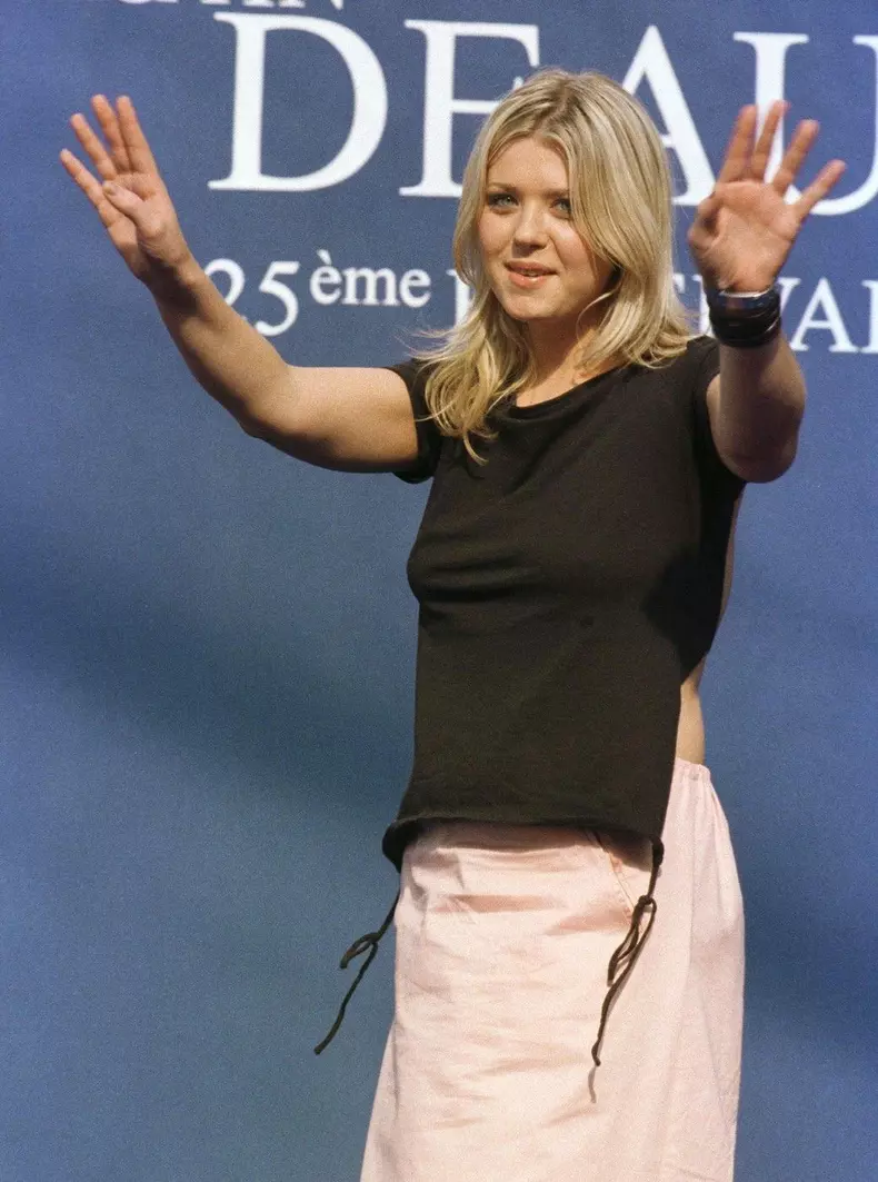 tara reid pe scena