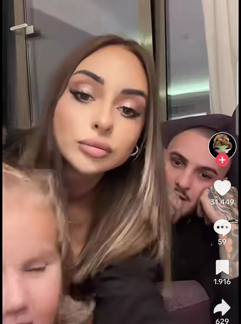 roberta-sebastian-fetita3