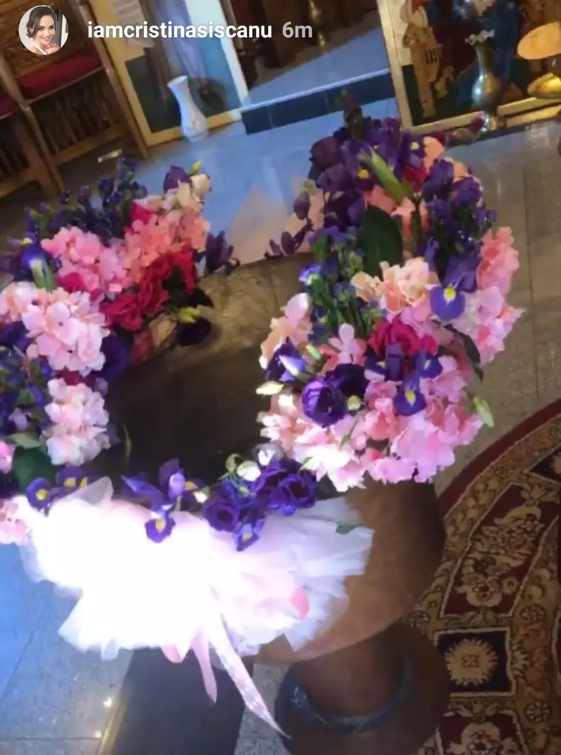 Cristelniţa lui Iris este împodobită cu flori de iris