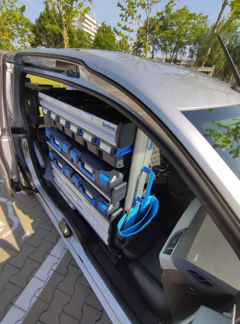 Renault Kangoo Van 002